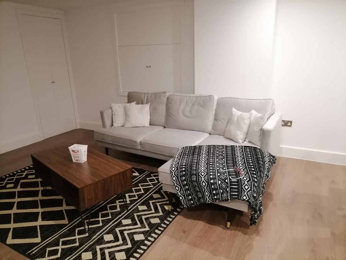 Stunning Rooms By Nine Elms Station Лондон Екстер'єр фото