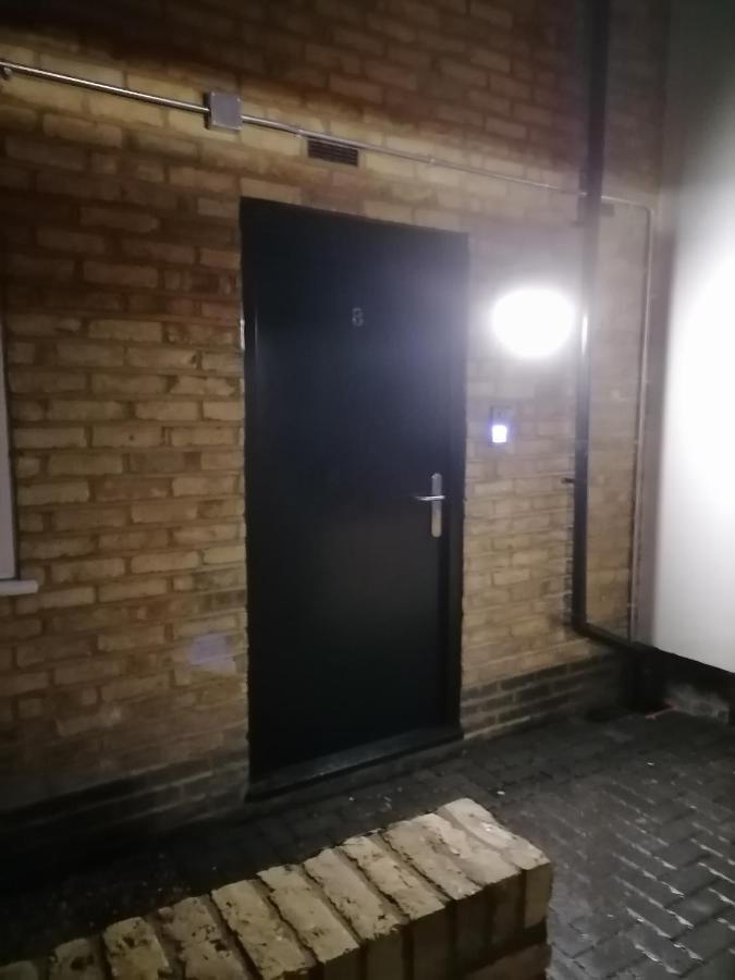 Stunning Rooms By Nine Elms Station Лондон Екстер'єр фото
