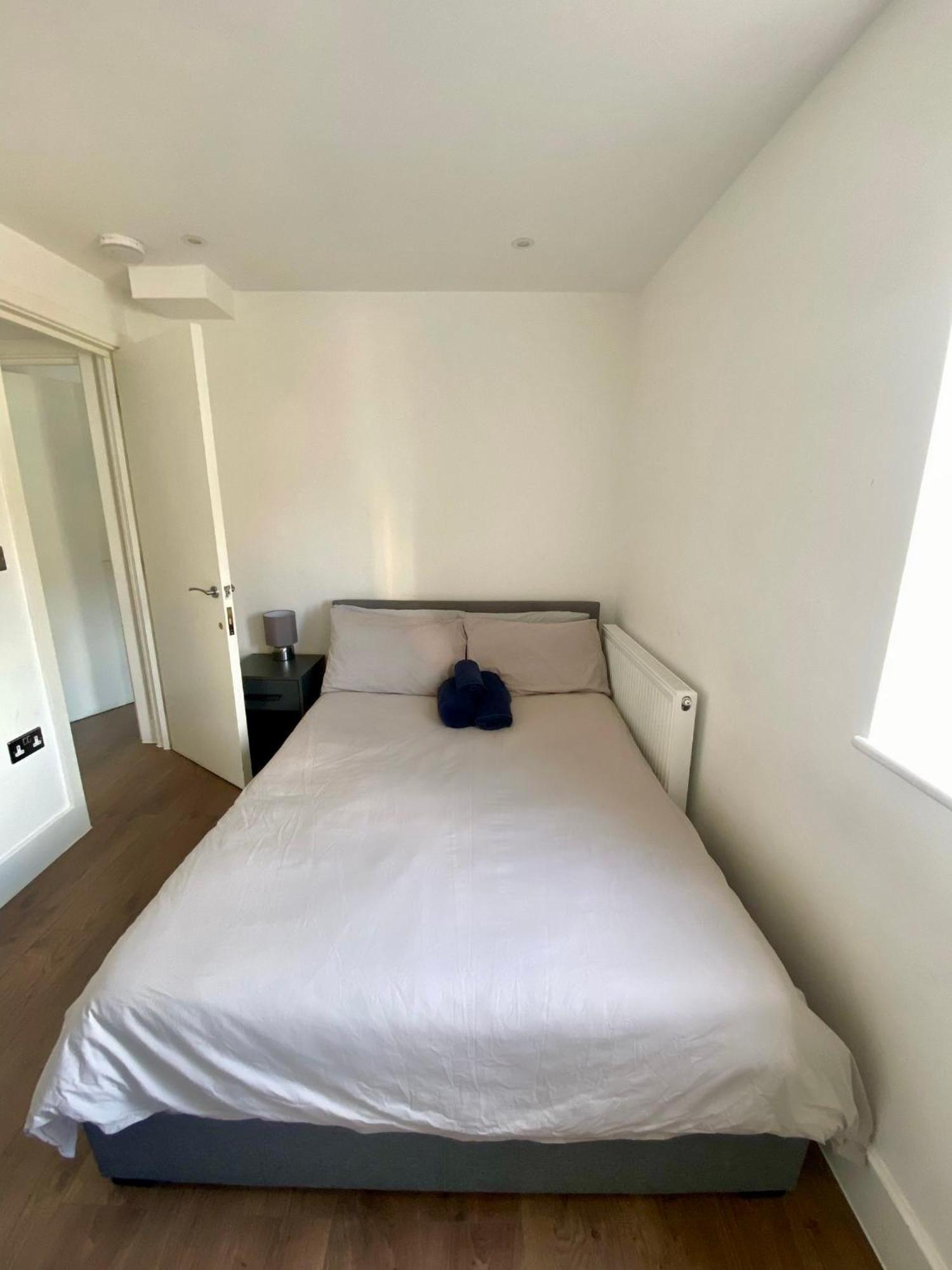 Stunning Rooms By Nine Elms Station Лондон Екстер'єр фото